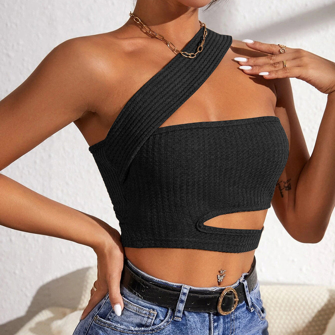 Damer Asymmetrisk Crop-Top med Innovativt Cut-Out Mirla-Eva Jonsson