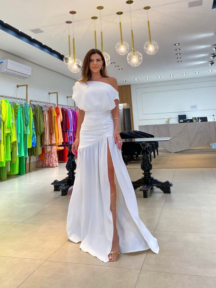 Damer Asymmetrisk Maxikjol med Slits och Off-Shoulder Design Mirla-Eva Jonsson