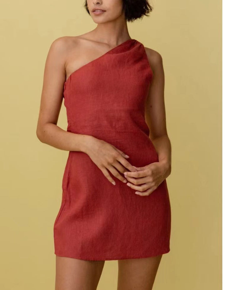 Damer Asymmetrisk Sommarklänning med snygg One-Shoulder Design Mirla-Eva Jonsson