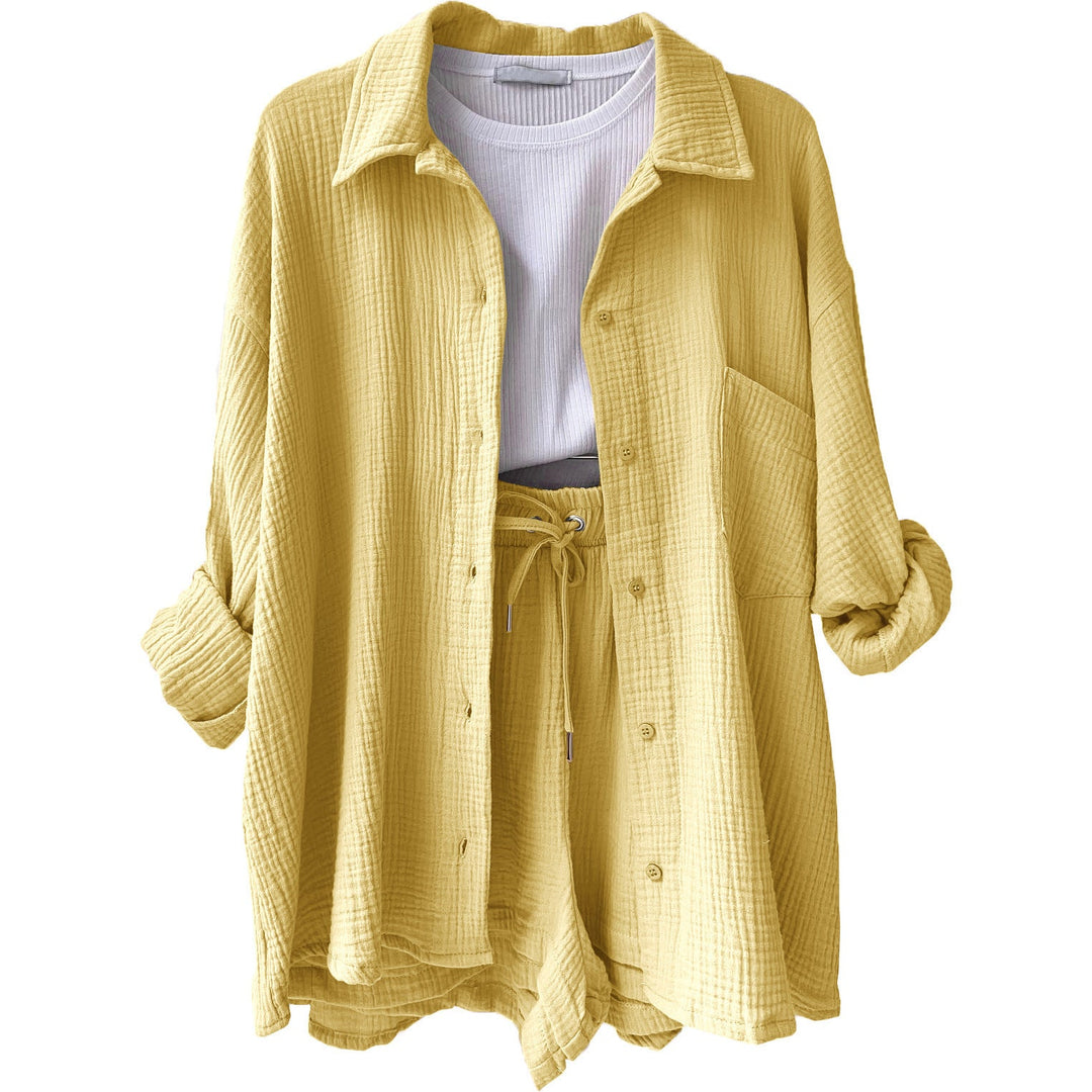 Damer Avslappnad Chill-Out Set med Oversized Skjorta och Elastiska Shorts Mirla-Eva Jonsson