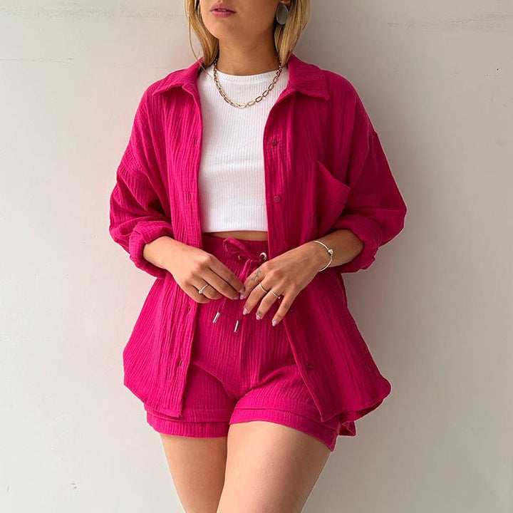 Damer Avslappnad Chill-Out Set med Oversized Skjorta och Elastiska Shorts Mirla-Eva Jonsson