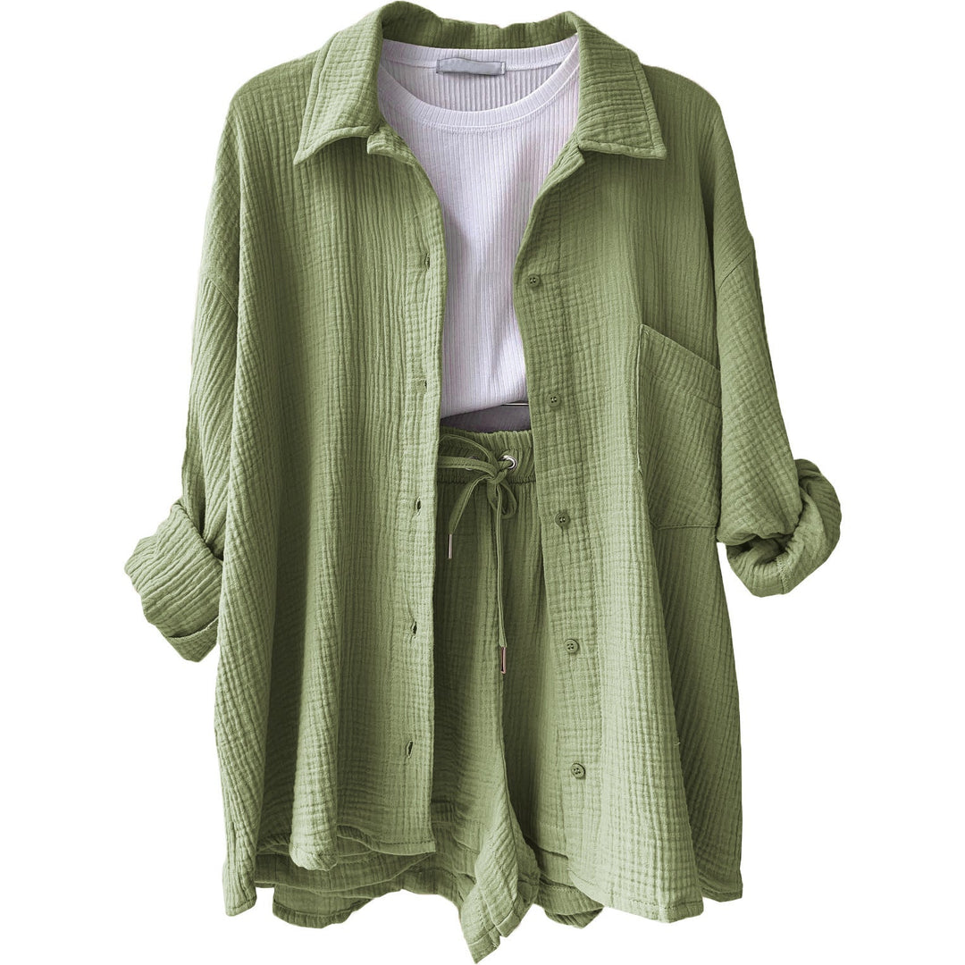Damer Avslappnad Chill-Out Set med Oversized Skjorta och Elastiska Shorts Mirla-Eva Jonsson