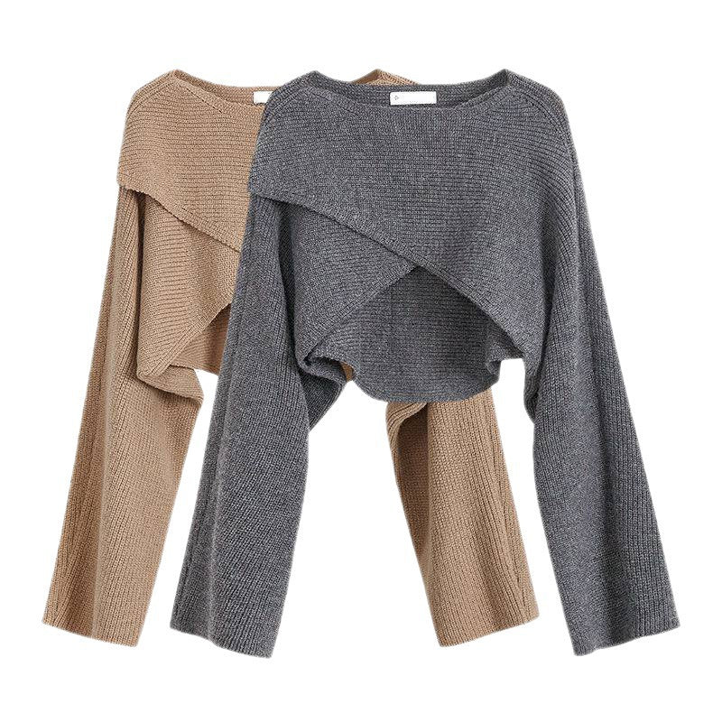 Damer Avslappnad Cropped Tröja med Asymmetrisk Skärning och Strukturerad Yta Mirla-Eva Jonsson