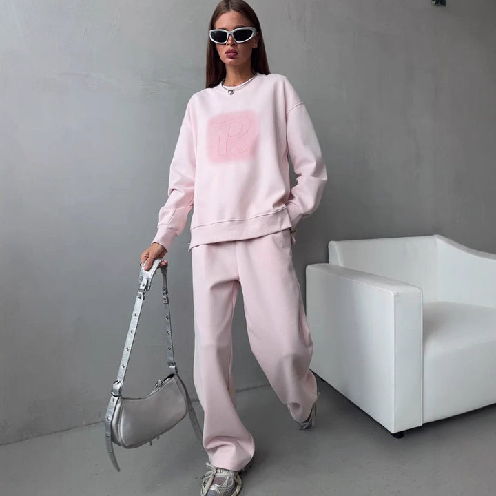 Damer Avslappnad Fritidsset med Oversized Sweatshirt och Bekväma Byxor Eva Jonsson-Eva Jonsson