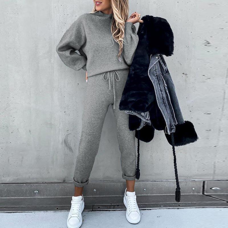 Damer Avslappnad Hoodie-set med bekväma Joggingbyxor Mirla-Eva Jonsson