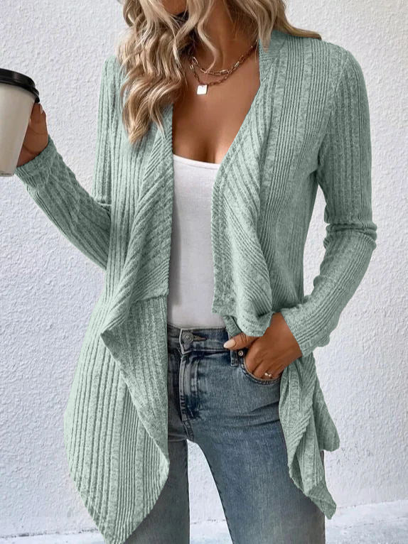 Damer Avslappnad Stickad Jacka med Asymmetrisk Fåll och Öppen Design Mirla-Eva Jonsson