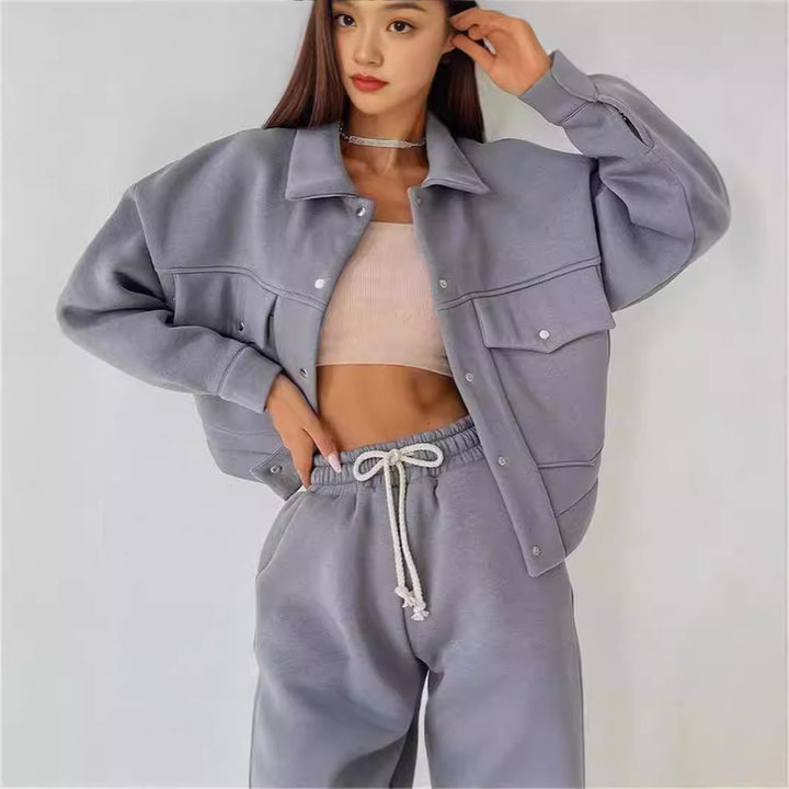 Damer Avslappnad Sweatshirt-set med stilig jacka och bekväma joggingbyxor Mirla-Eva Jonsson