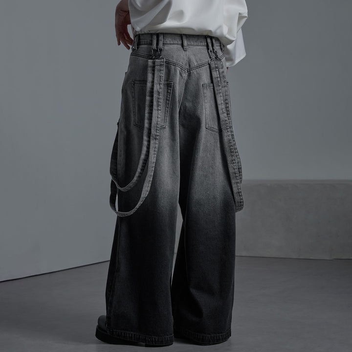 Damer Baggy-jeans med unik färgövergångsdesign och praktiska dragkedjefickor Mirla-Eva Jonsson
