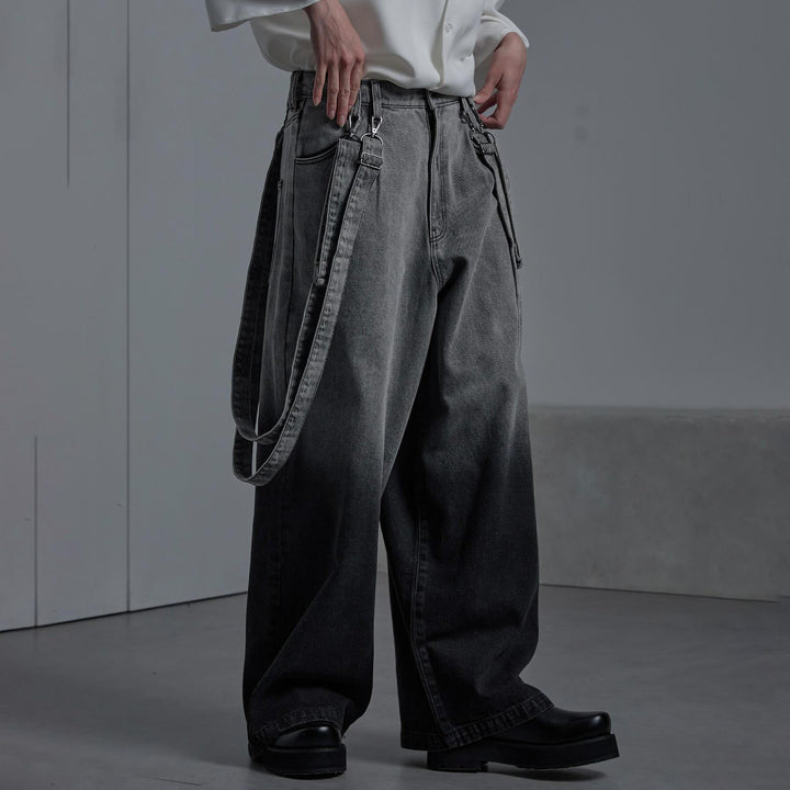 Damer Baggy-jeans med unik färgövergångsdesign och praktiska dragkedjefickor Mirla-Eva Jonsson