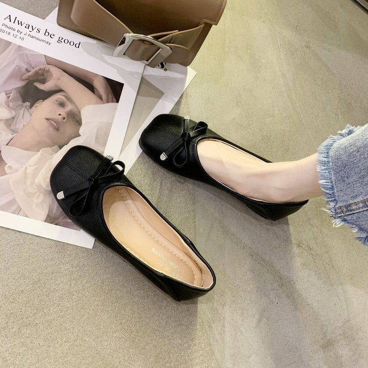 Damer Ballerinas med Dekorativt Slipsdetalj och Halvglidande Sula Mirla-Eva Jonsson