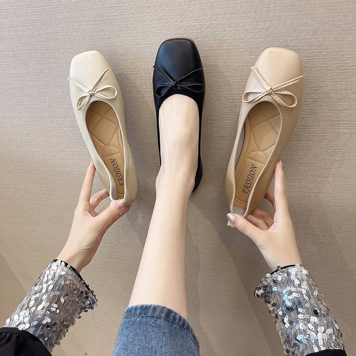 Damer Ballerinas med Elegant Slipsdetalj och Högkvalitativt Läder Mirla-Eva Jonsson