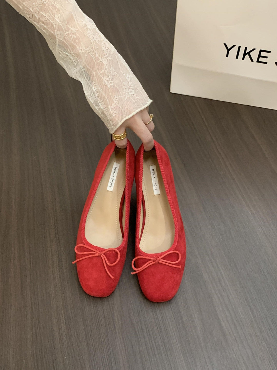 Damer Ballerinas med Fin Slipsdetail och Samtlig Ytstruktur Mirla-Eva Jonsson
