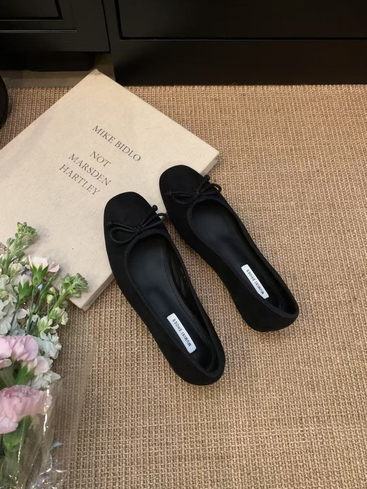 Damer Ballerinas med Fin Slipsdetail och Samtlig Ytstruktur Mirla-Eva Jonsson