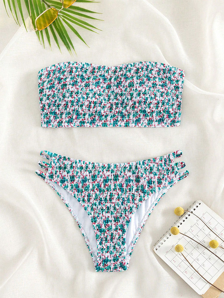 Damer Bandeau-bikini med raffinerade volangdetaljer Mirla-Eva Jonsson