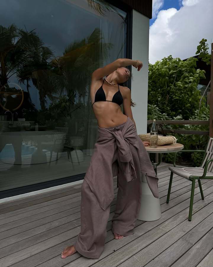 Damer Bekväm Linne-Loungewear-Set med vida byxor och avslappnad jacka Mirla-Eva Jonsson