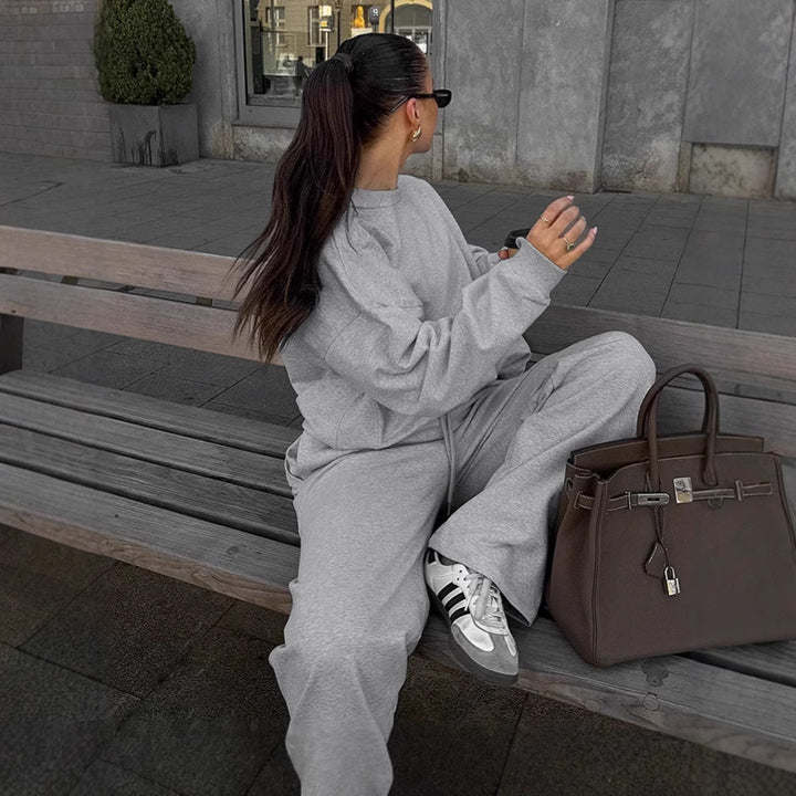 Damer Bekväm Träningsdräkt med lös passform och mode detaljer Eva Jonsson-Eva Jonsson