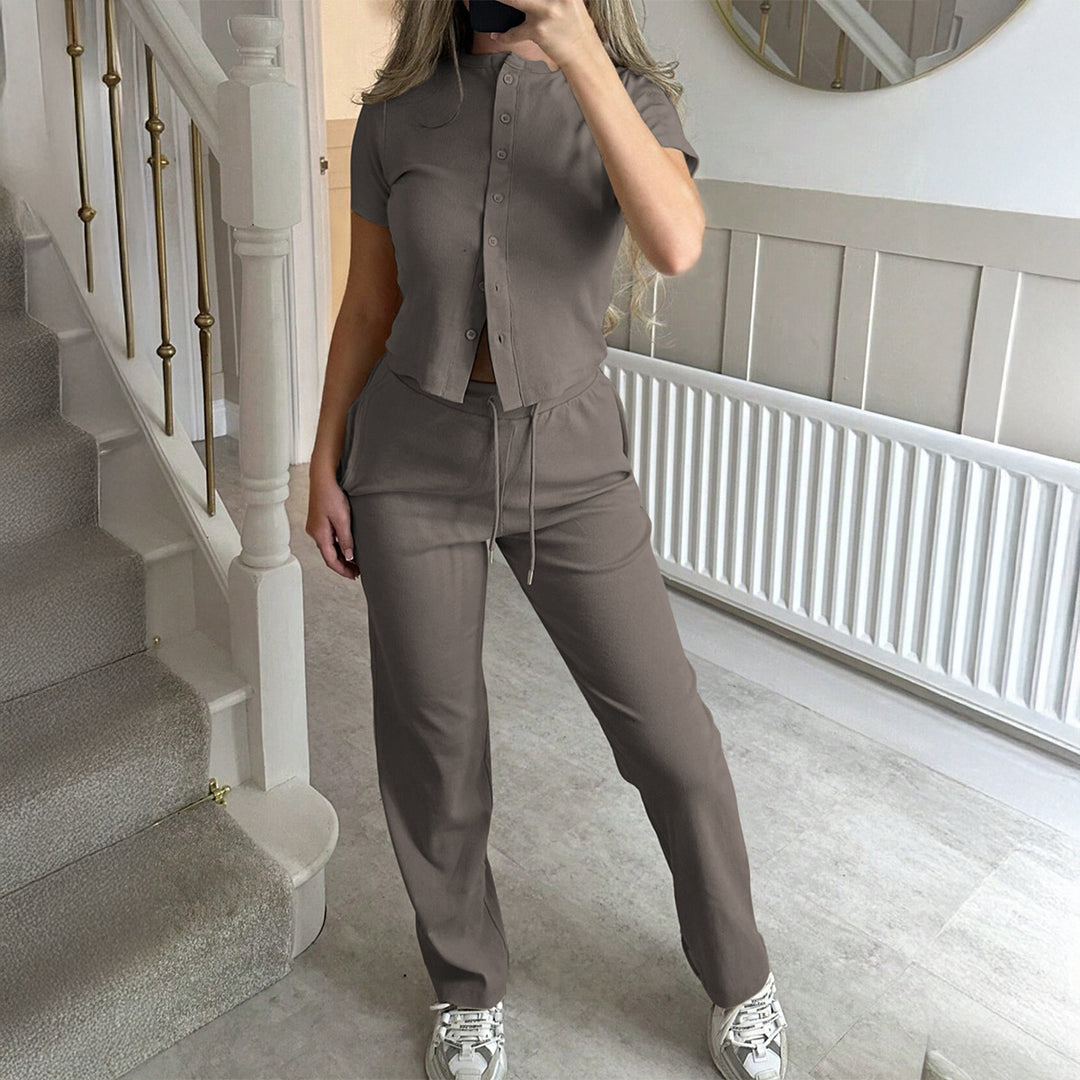 Damer Bekväm Tvådelat Set med Kortärmad Topp och Loose Fit Byxor Mirla-Eva Jonsson