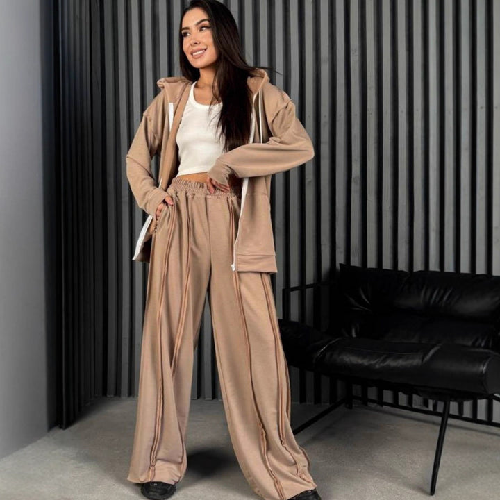 Damer Bekväm och stilig joggingdräkt med oversized hoodie Mirla-Eva Jonsson