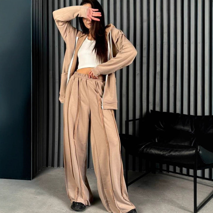 Damer Bekväm och stilig joggingdräkt med oversized hoodie Mirla-Eva Jonsson