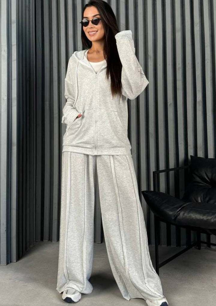 Damer Bekväm och stilig joggingdräkt med oversized hoodie Mirla-Eva Jonsson