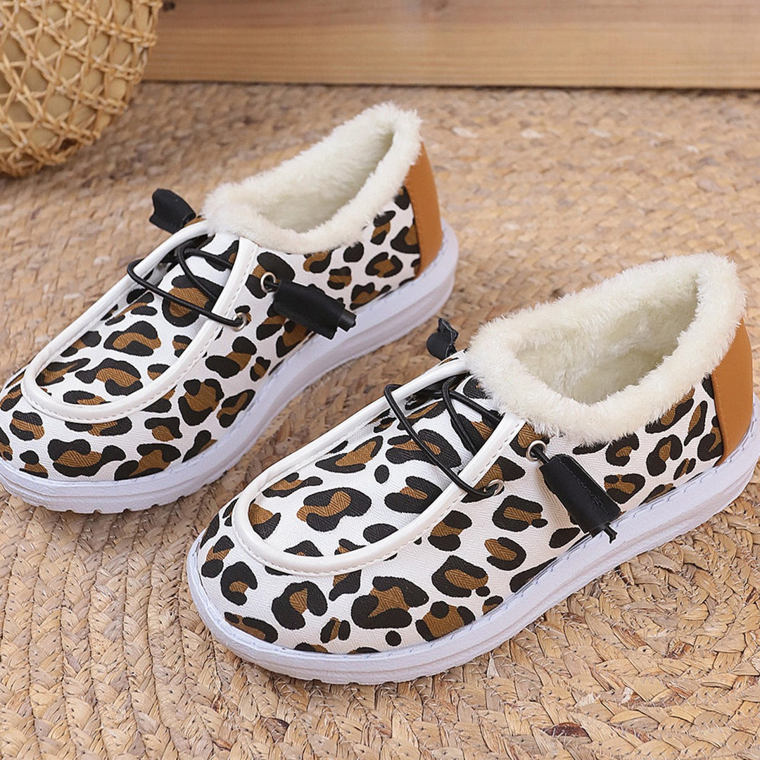 Damer Bekväma sneakers i mjukt fodrat material med leopardmönster Mirla-Eva Jonsson