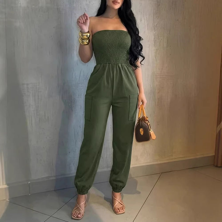 Damer Bekvämt Jumpsuit med axelbandslös design och praktiska fickor Mirla-Eva Jonsson