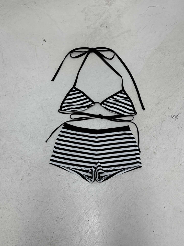 Damer Bikini-set med randig topp och shorts Mirla-Eva Jonsson