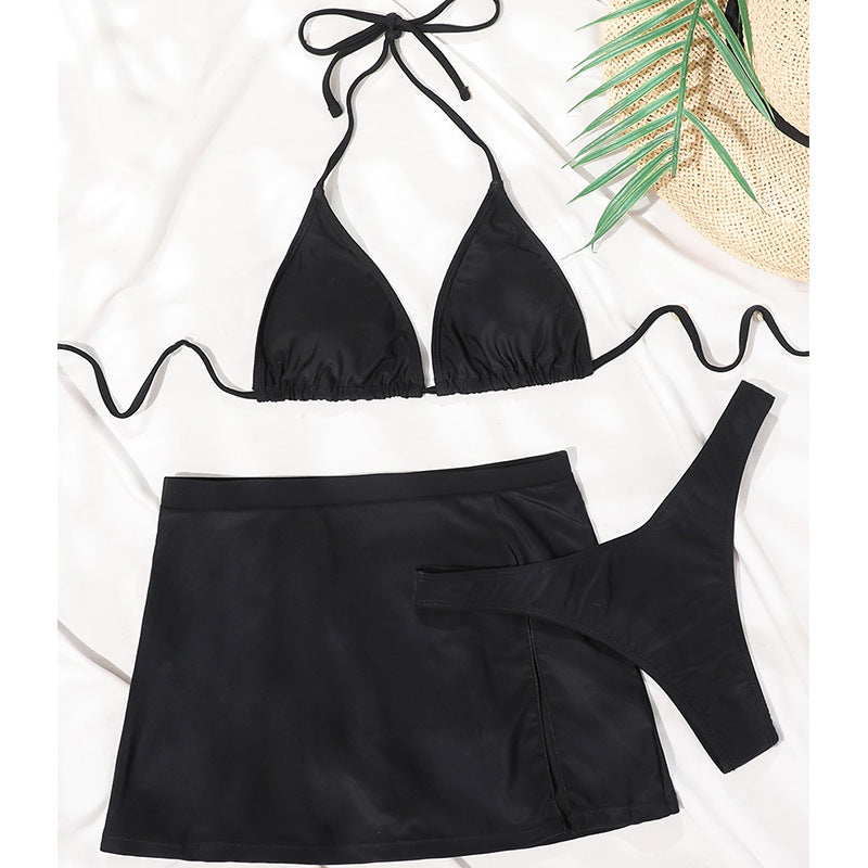 Damer Bikini-set med sexy triangle överdel och moderiktig kjol Mirla-Eva Jonsson