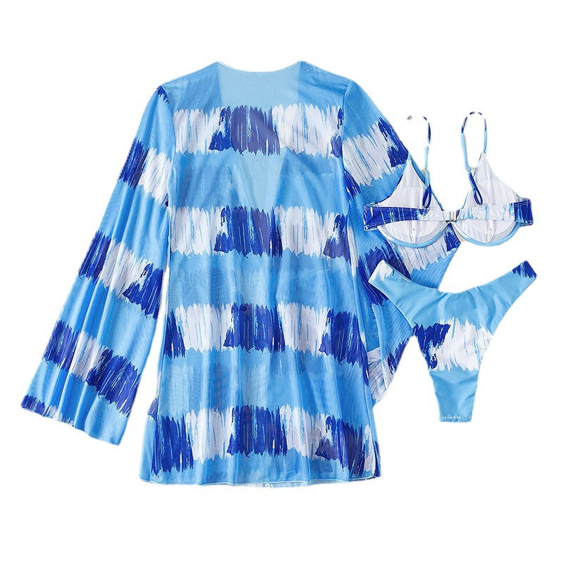 Damer Bikiniset med transparent kimono och modern design Mirla-Eva Jonsson