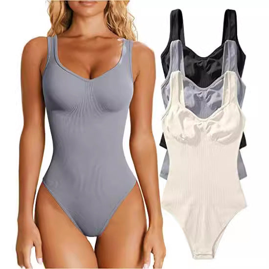Damer Body med spagettiband och figurnära skärning Mirla-Eva Jonsson