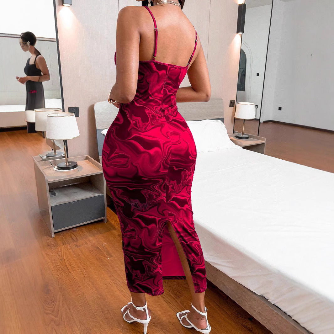 Damer Bodycon klänning med elegant tåg halsringning och dekorativt mönster Mirla-Eva Jonsson