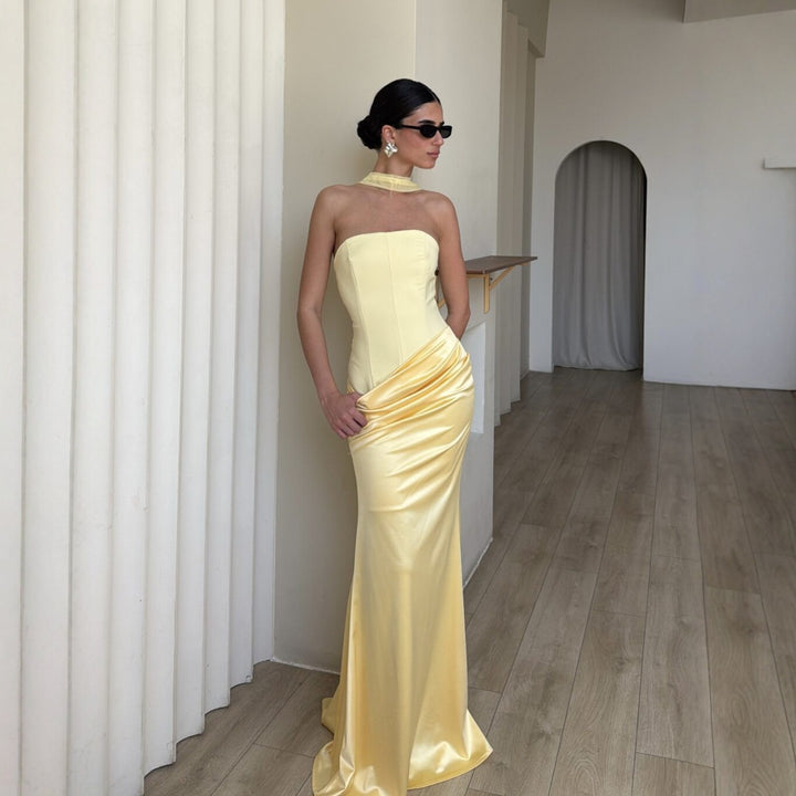 Damer Bodycon kvällsklänning med elegant drapering Mirla-Eva Jonsson