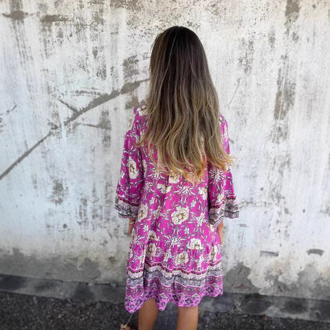 Damer Boho-Chic klänning med blommönster och knapplist Mirla-Eva Jonsson