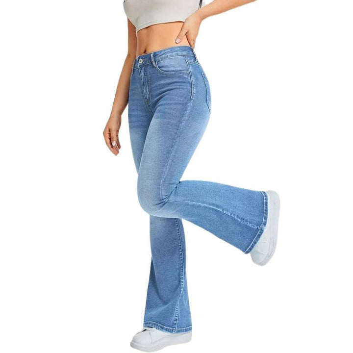 Damer Bootcut Jeans med hög midja och modern tvätt Mirla-Eva Jonsson