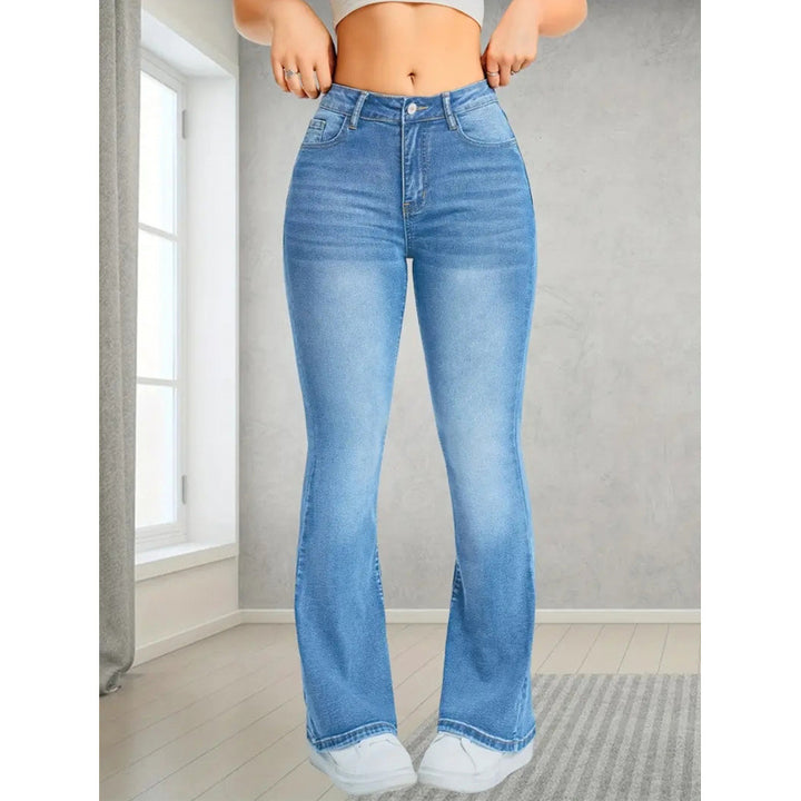 Damer Bootcut Jeans med hög midja och modern tvätt Mirla-Eva Jonsson