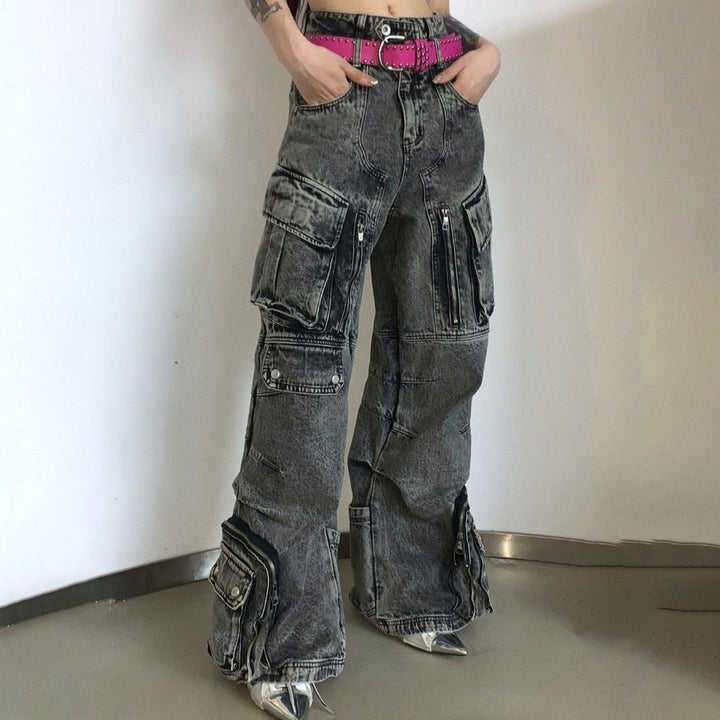 Damer Cargo-jeans med fransiga avslutningar och praktiska fickor Mirla-Eva Jonsson