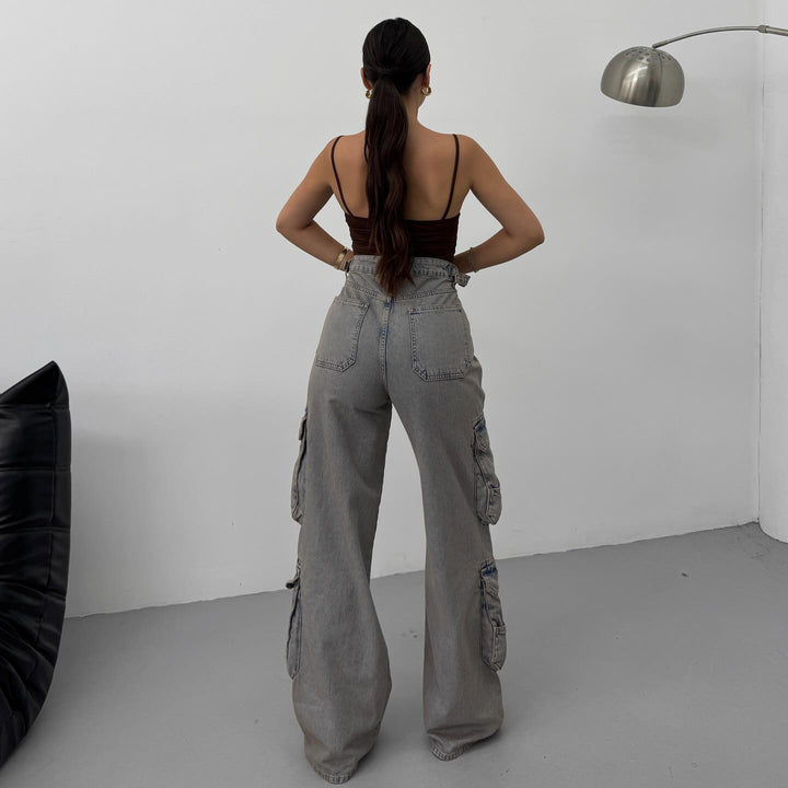 Damer Cargo-jeans med hög midja och praktiska fickor Mirla-Eva Jonsson