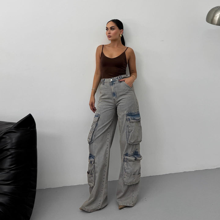 Damer Cargo-jeans med hög midja och praktiska fickor Mirla-Eva Jonsson
