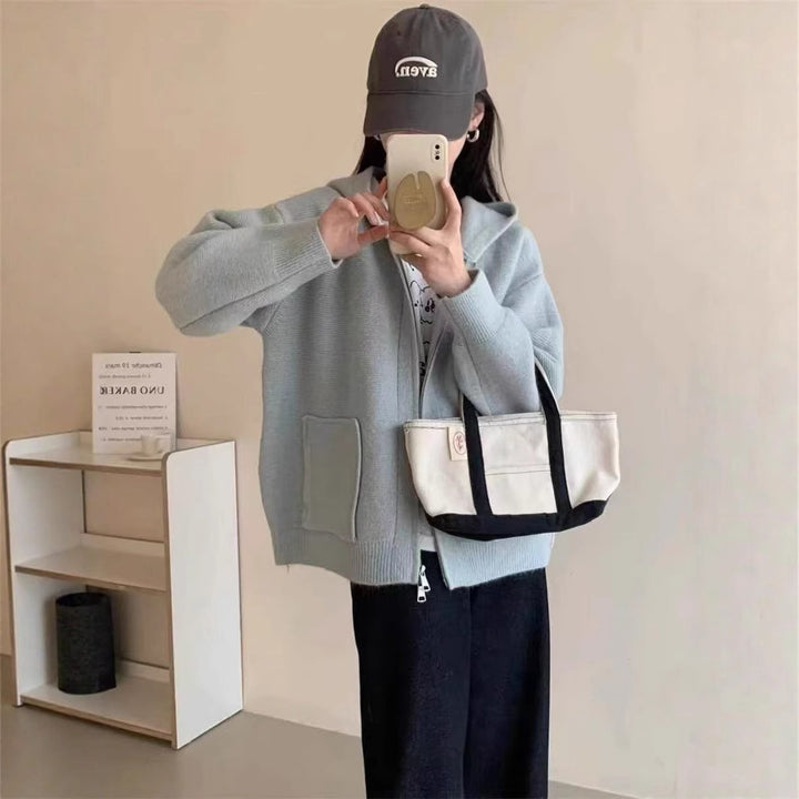 Damer Casual Oversized Cardigan med Huva och Fickor Mirla-Eva Jonsson