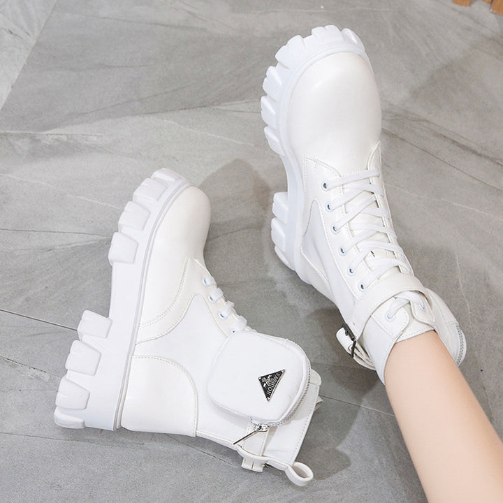 Damer Chunky Boots med praktisk sidofickdesign Eva Jonsson-Eva Jonsson