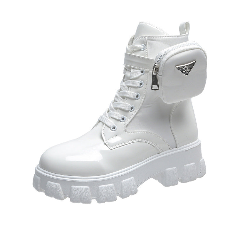 Damer Chunky Boots med praktisk sidofickdesign Mirla-Eva Jonsson