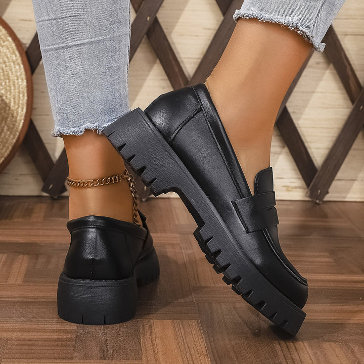 Damer Chunky Loafers i Modern Stil med Halkfri Profilsoffa Mirla-Eva Jonsson