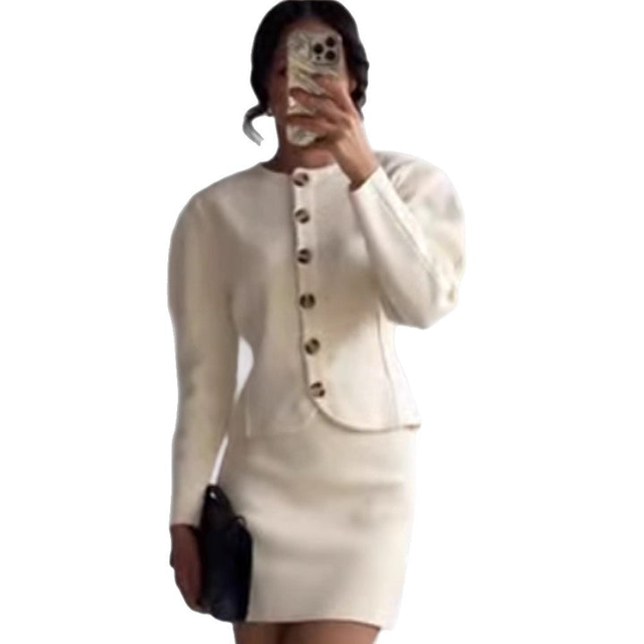 Damer Couture Miniklänning med elegant blazerkavaj och dekorativa knapppdetaljer Mirla-Eva Jonsson