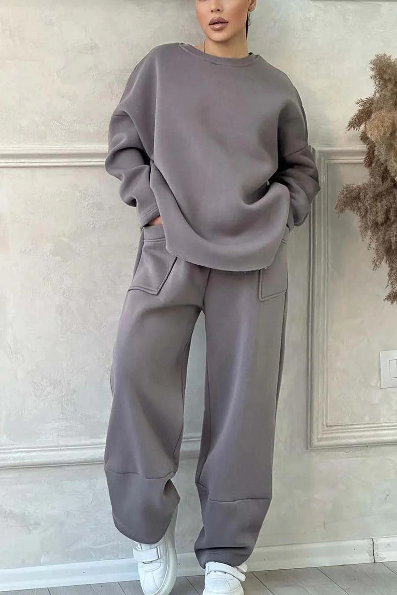Damer Cozy Oversized Sweatset med rymliga fickor och behaglig passform Mirla-Eva Jonsson