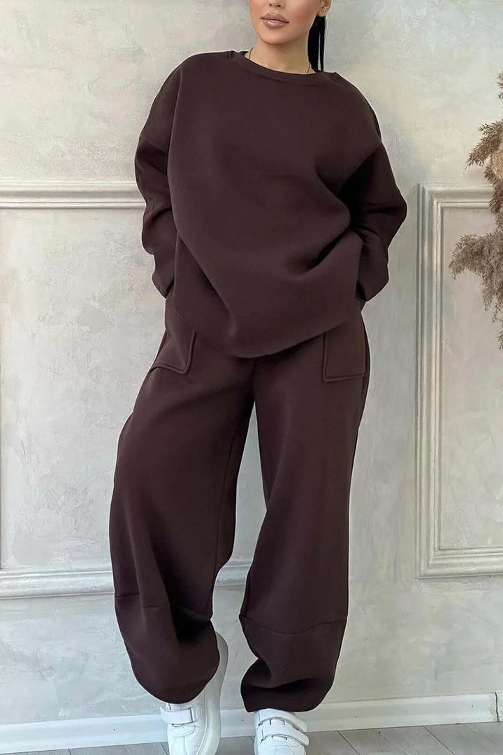 Damer Cozy Oversized Sweatset med rymliga fickor och behaglig passform Mirla-Eva Jonsson