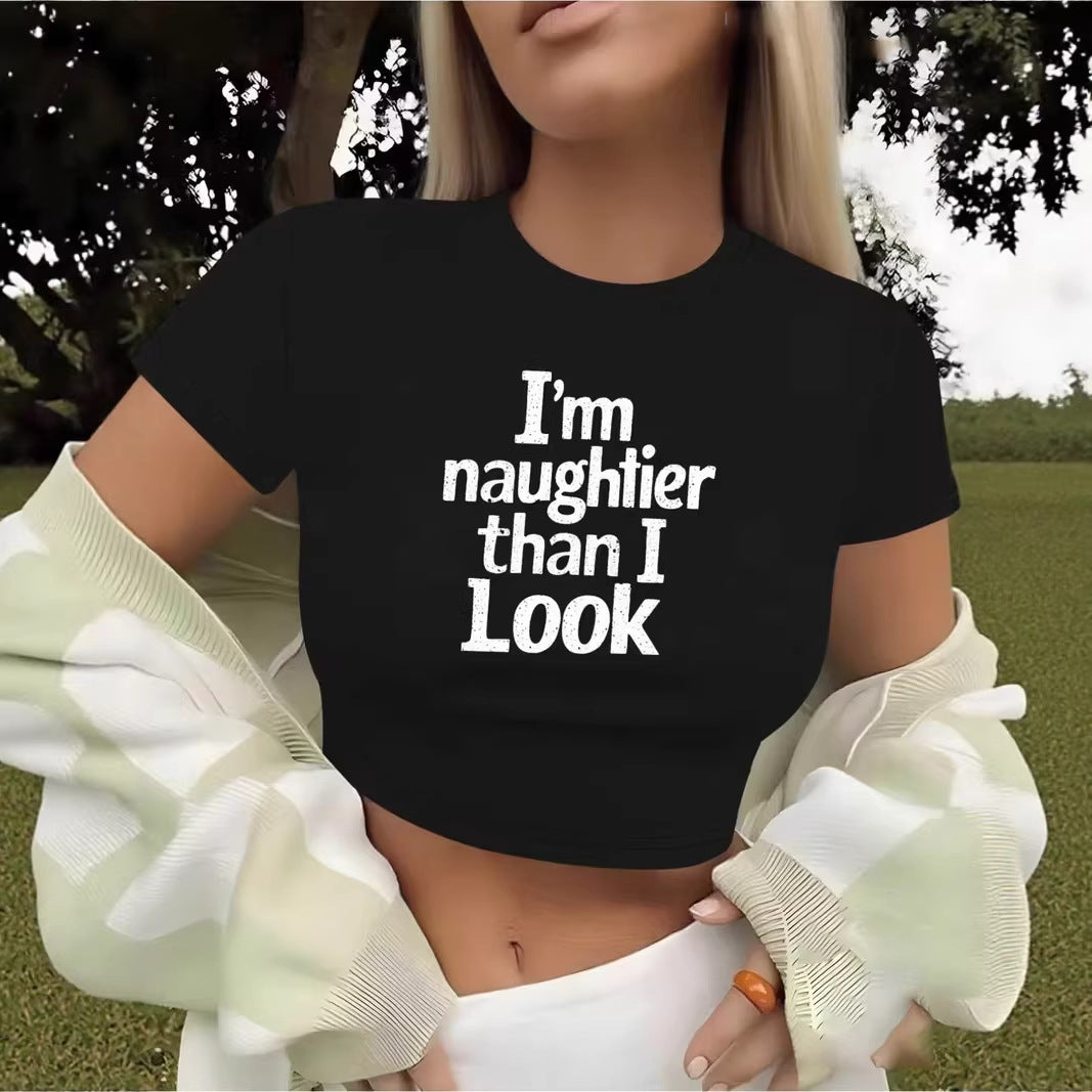 Damer Crop-T-Shirt med kreativt citat och figurnära snitt Mirla-Eva Jonsson