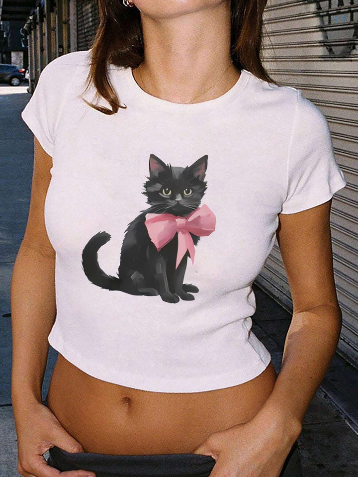 Damer Crop-T-shirt med iögonfallande grafikdesign och fräcka statementskrift Mirla-Eva Jonsson