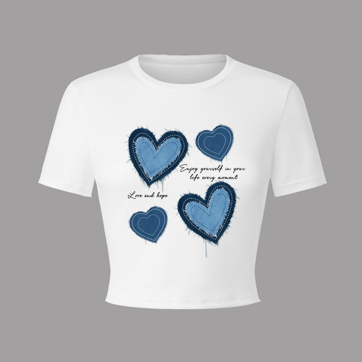 Damer Crop-T-shirt med kreativt hjärtmotiv och motiverande text Mirla-Eva Jonsson