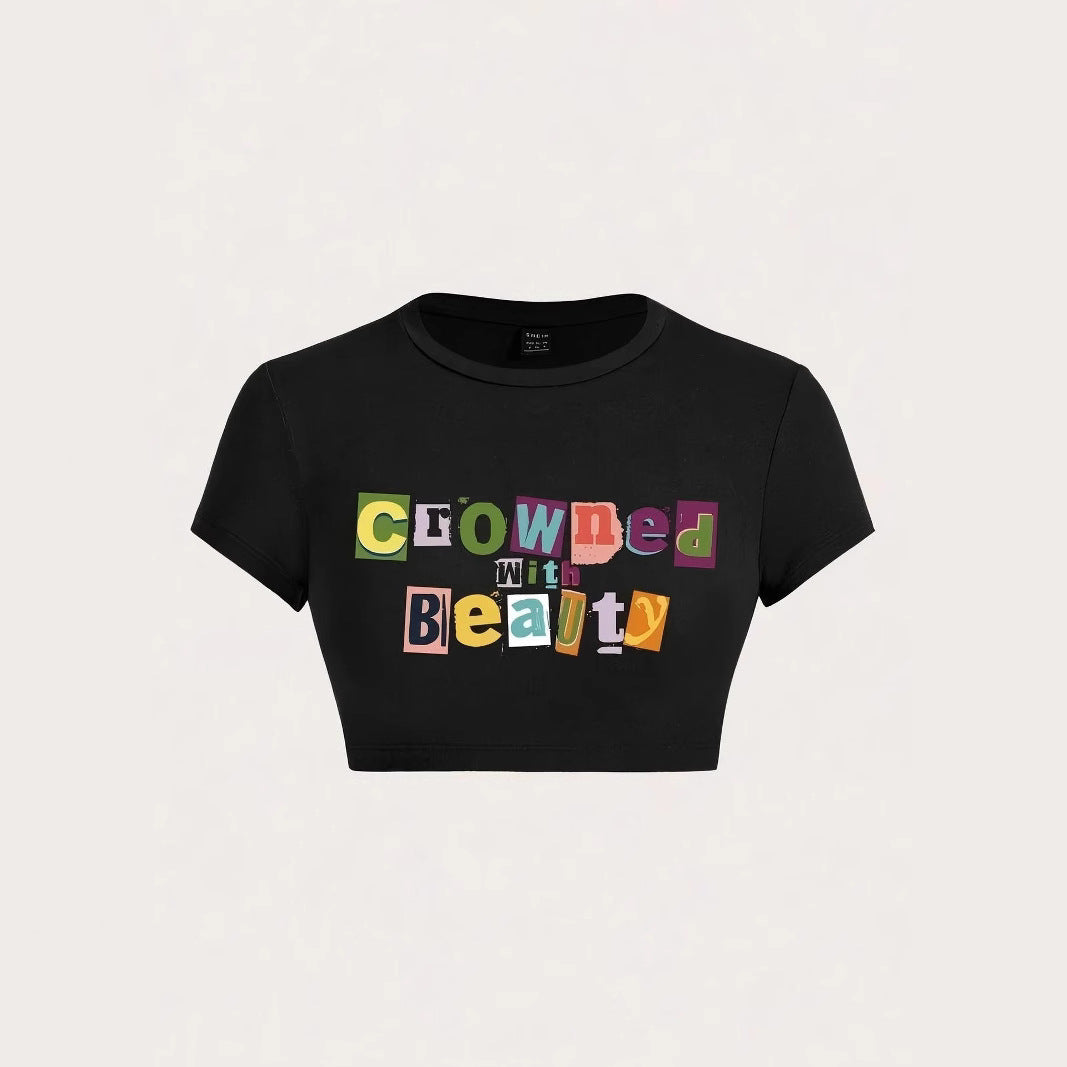 Damer Crop-T-shirt med kreativt oförglömligt uttalande Mirla-Eva Jonsson