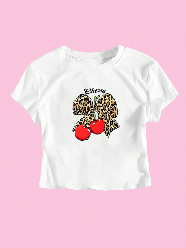 Damer Crop-T-shirt med lekfullt leopard-selve-motiv och fruktig tryck Mirla-Eva Jonsson